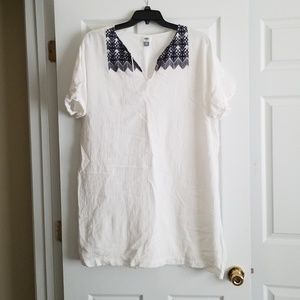 Old Navy White tunic/ beach cover up